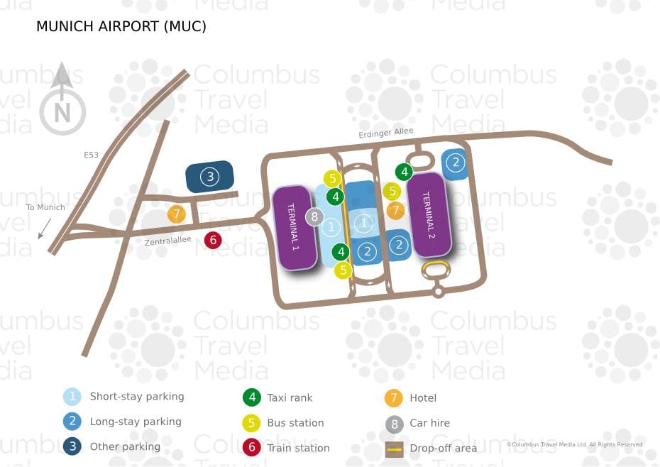 Kaart van de luchthaven van münchen treinstation